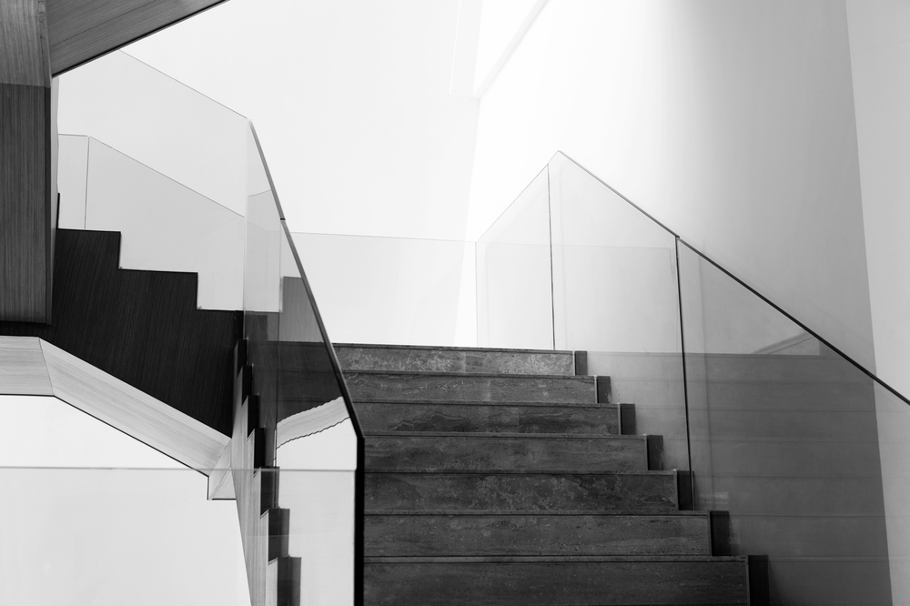 Why Glass Handrails Work In Both Modern And Classic Designs